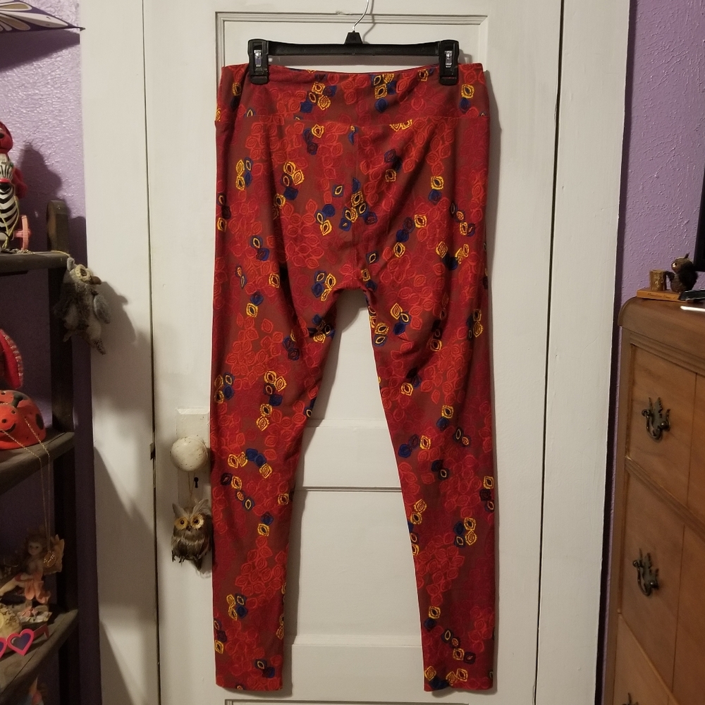 LuLaRoe Women's Red Print Leggings